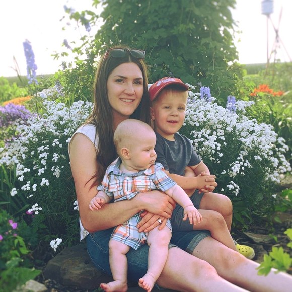 Meet your Posher, Mallory - Picture 1 of 1